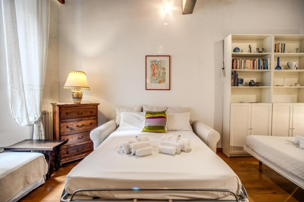 Апартаменти Campo De' Fiori Eleonorhouse Рим Екстер'єр фото